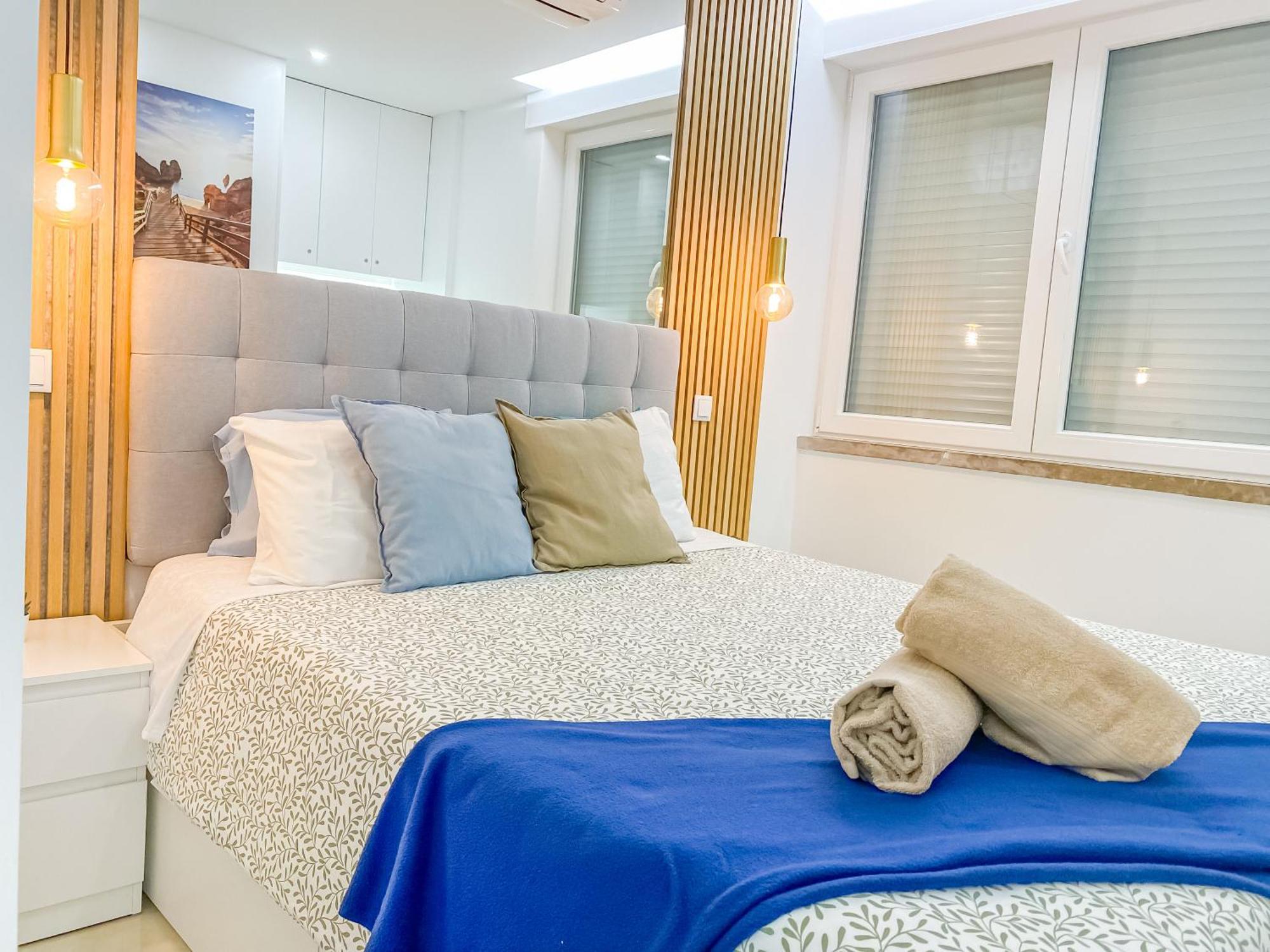 Luxury 2 Min Beach With Balcony, Ocean View, Wifi, Ac, Smarttv ポルティマン エクステリア 写真