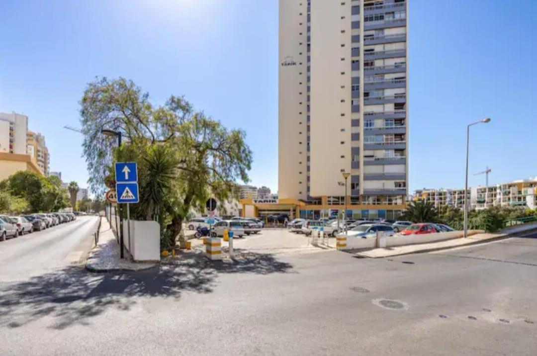 Luxury 2 Min Beach With Balcony, Ocean View, Wifi, Ac, Smarttv ポルティマン エクステリア 写真
