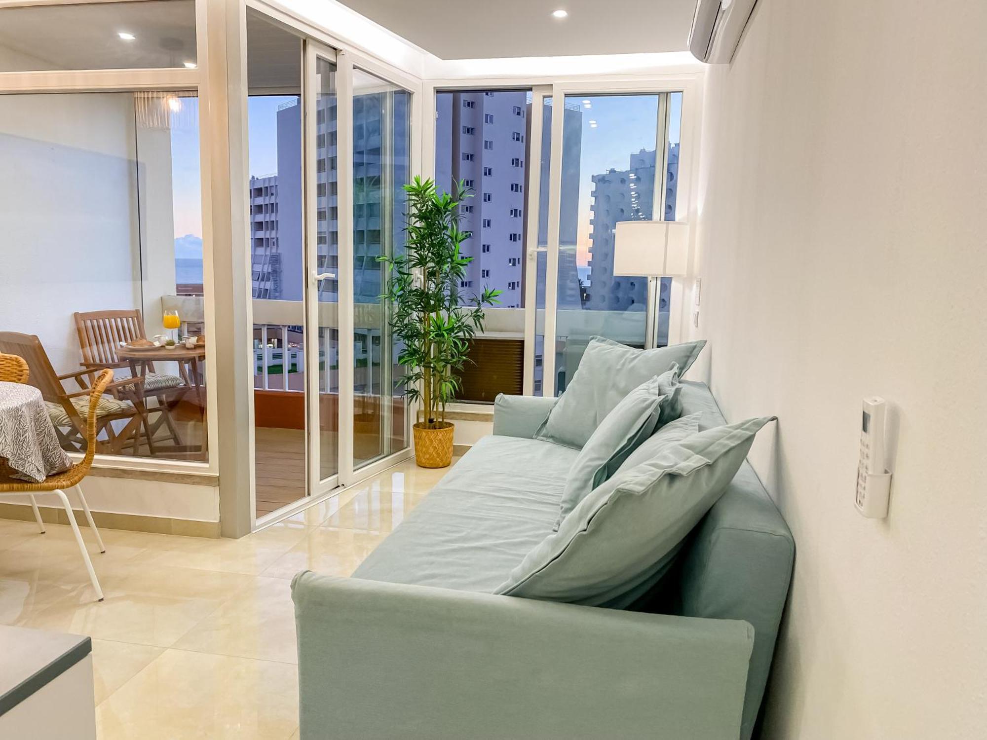 Luxury 2 Min Beach With Balcony, Ocean View, Wifi, Ac, Smarttv ポルティマン エクステリア 写真
