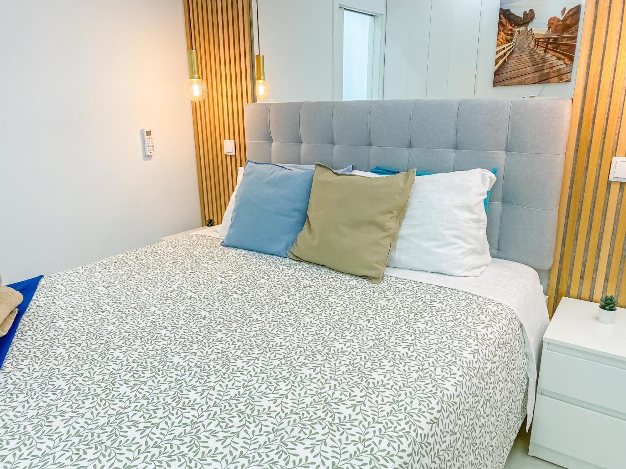 Luxury 2 Min Beach With Balcony, Ocean View, Wifi, Ac, Smarttv ポルティマン エクステリア 写真