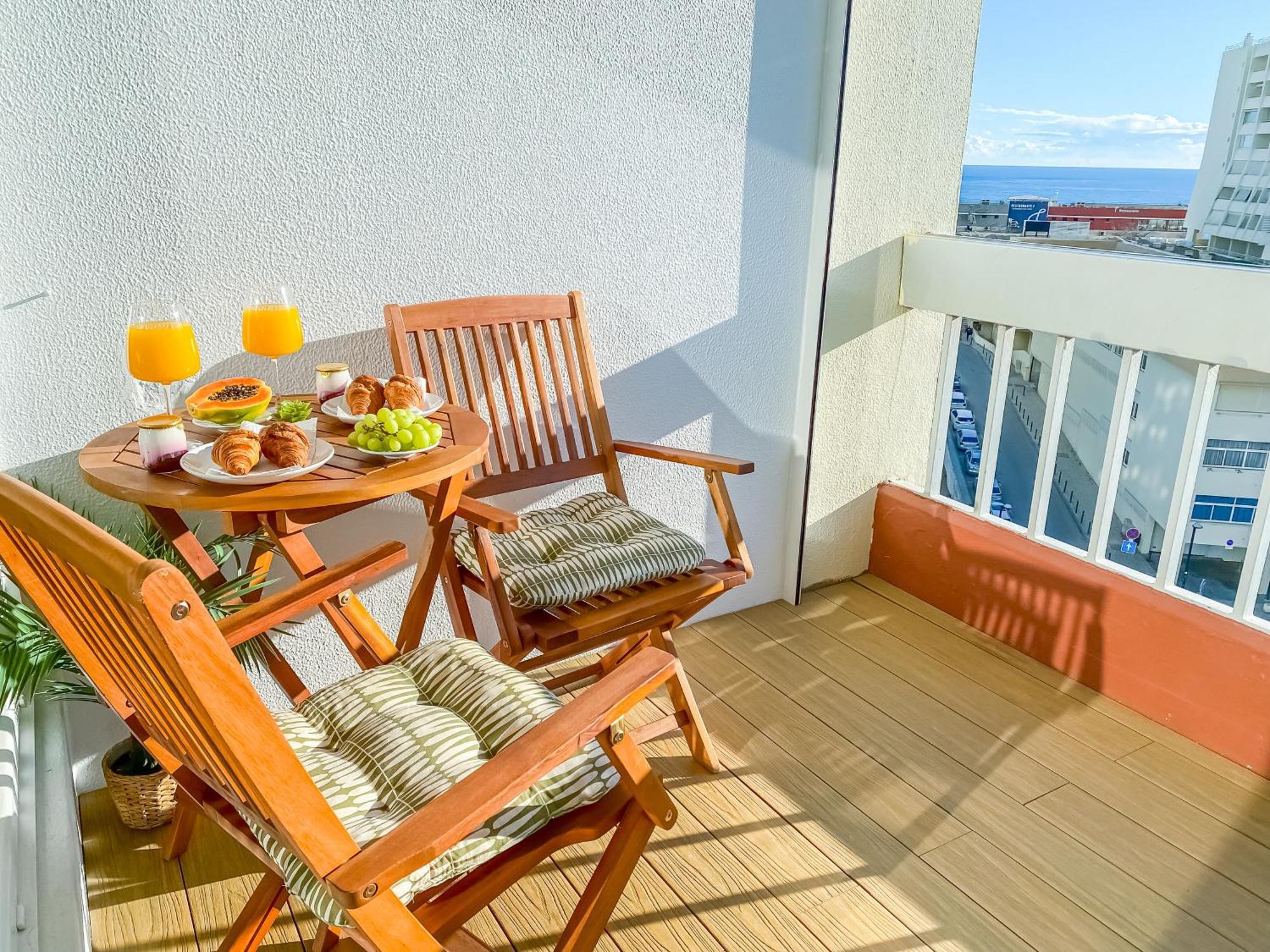 Luxury 2 Min Beach With Balcony, Ocean View, Wifi, Ac, Smarttv ポルティマン エクステリア 写真